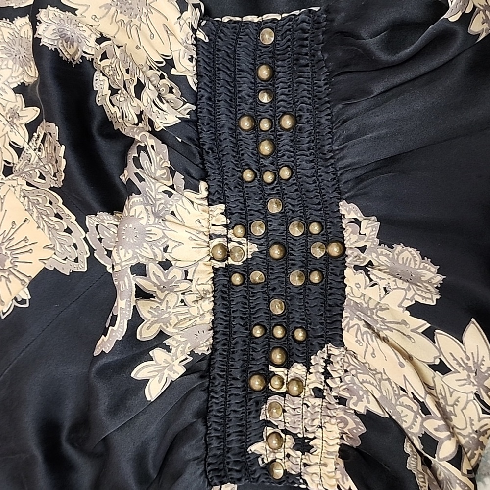 Velvety Dress - Picture 7 of 8